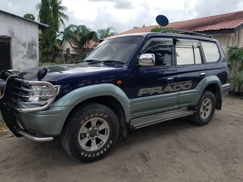 Land Cruiser TX Car Hire